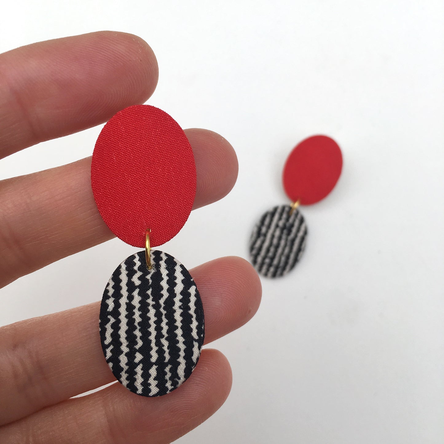 Ellipse Drops Stud Earrings