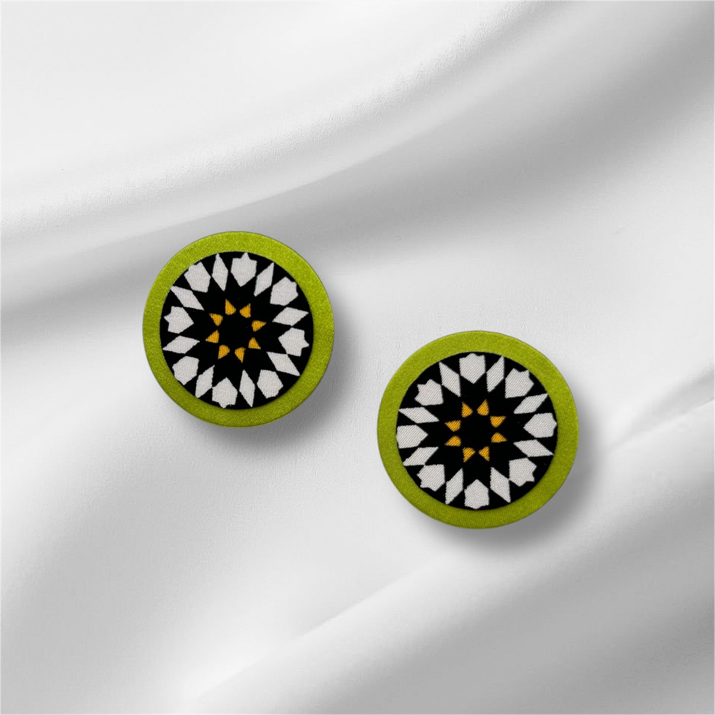 Maximoon Stud Earrings