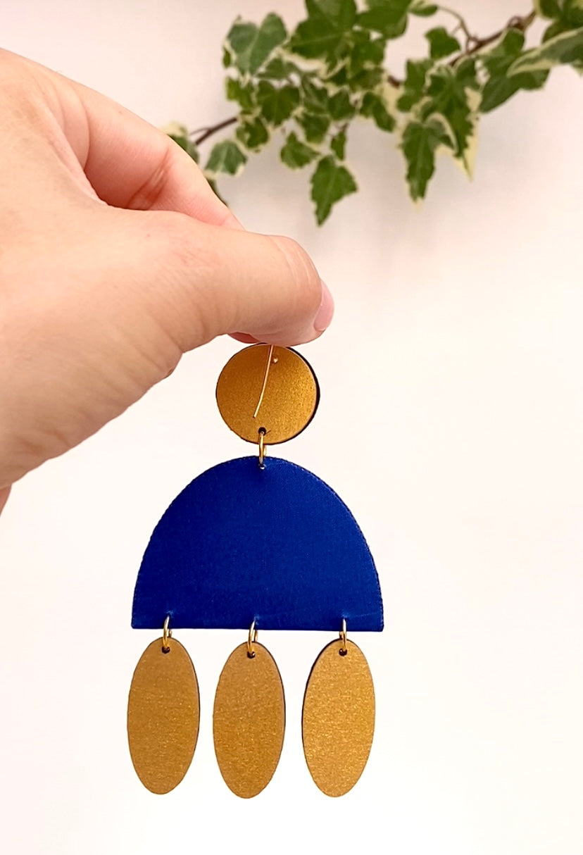 Midnight Cascade Dangle Hook Earrings